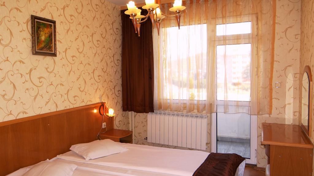 Markita Hotel Velingrad Room photo